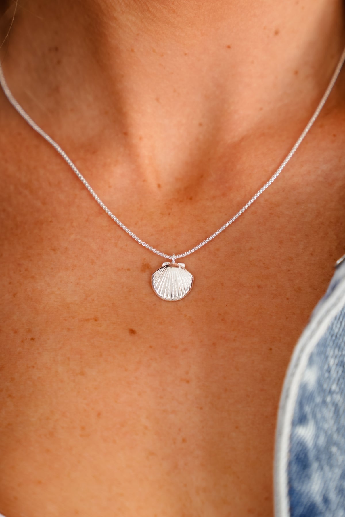 Salty Cali Beachy Shell Necklace - Freckled Poppy