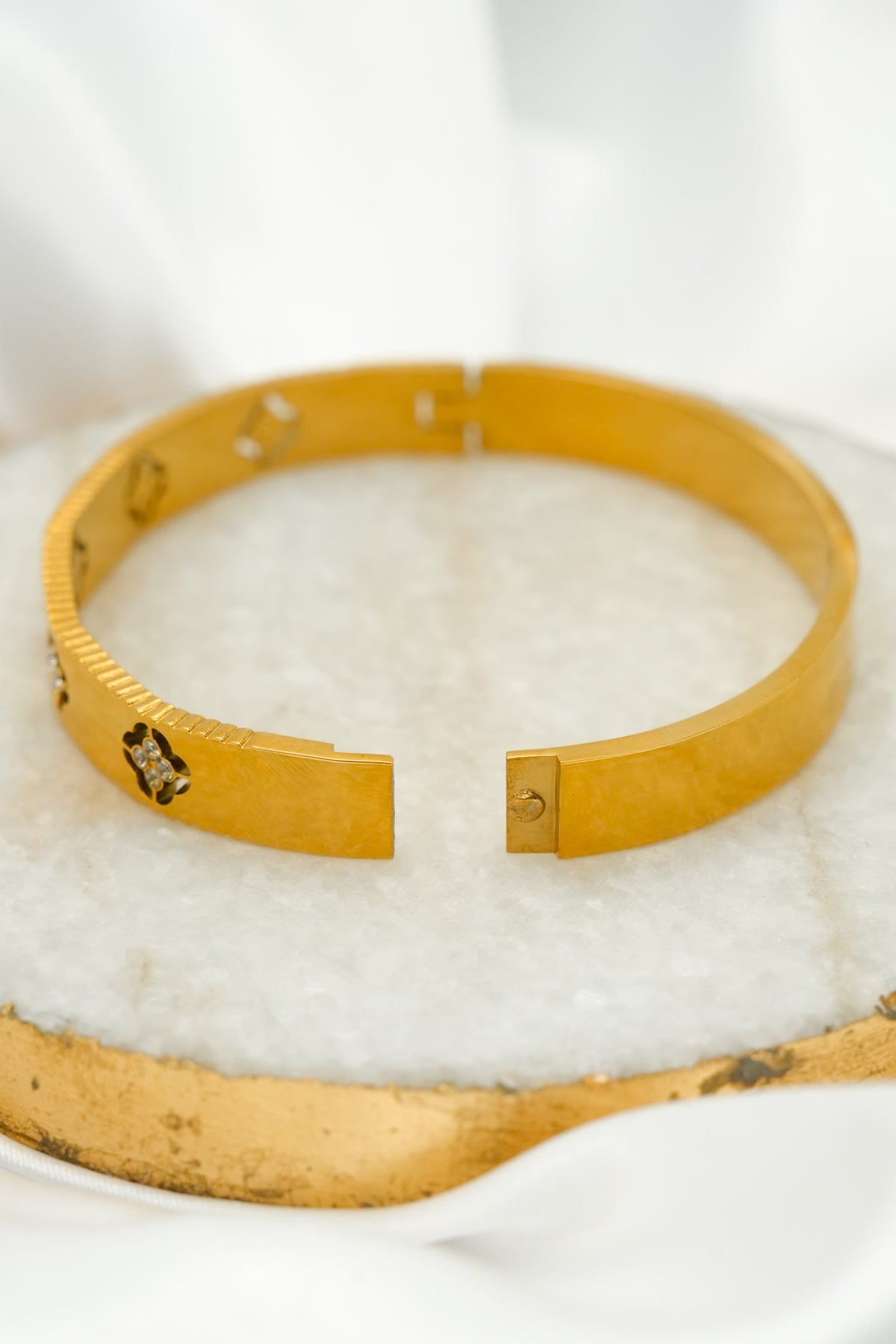 Margot Bracelet - Freckled Poppy