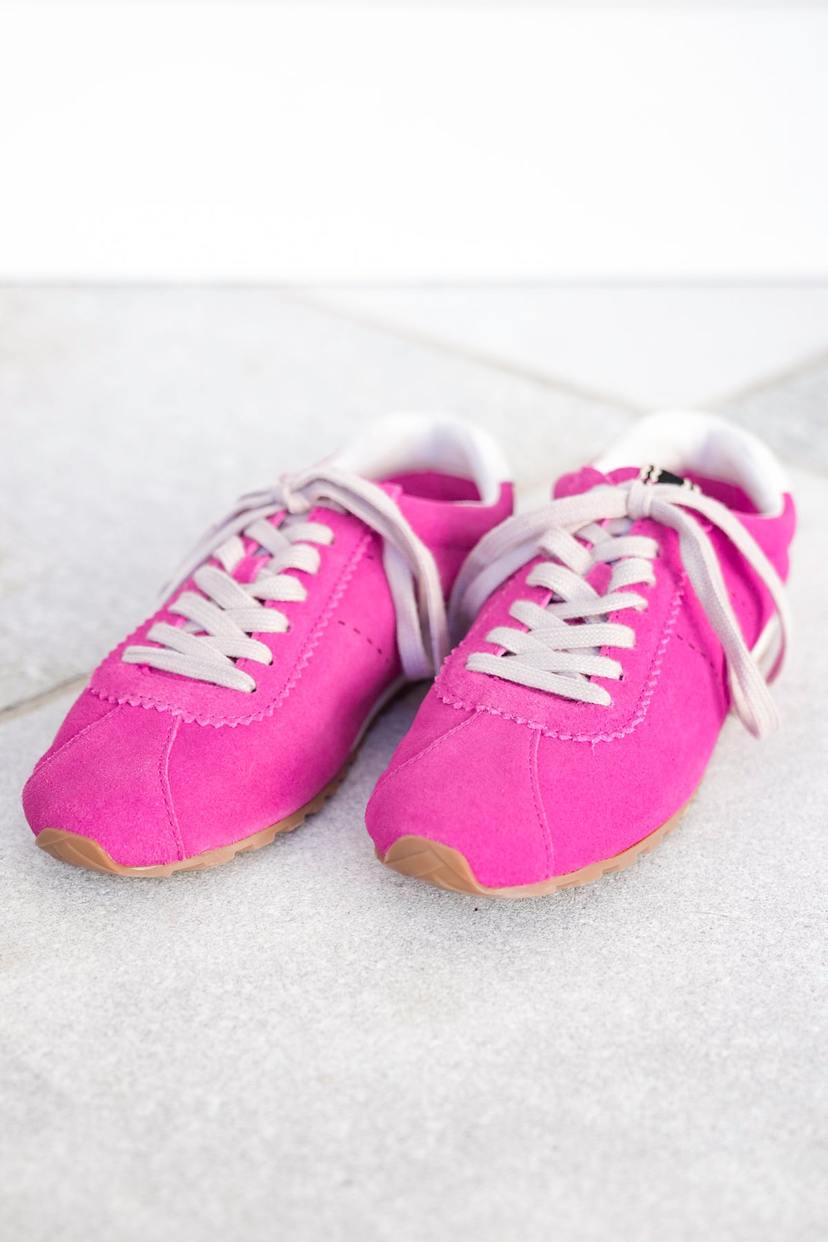 Shu Shop Retro Low-Top Suede Sneakers - Freckled Poppy