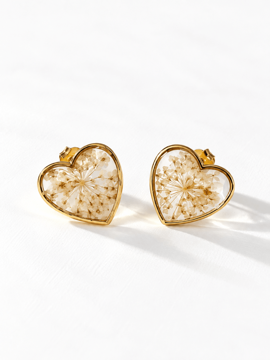 Preserved Flower Heart Earrings - Freckled Poppy