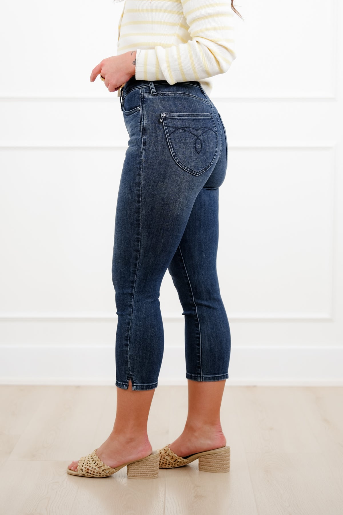 Judy Blue High Rise Dark Wash Tummy Control Capri Jeans with Shield Back Pockets - Freckled Poppy