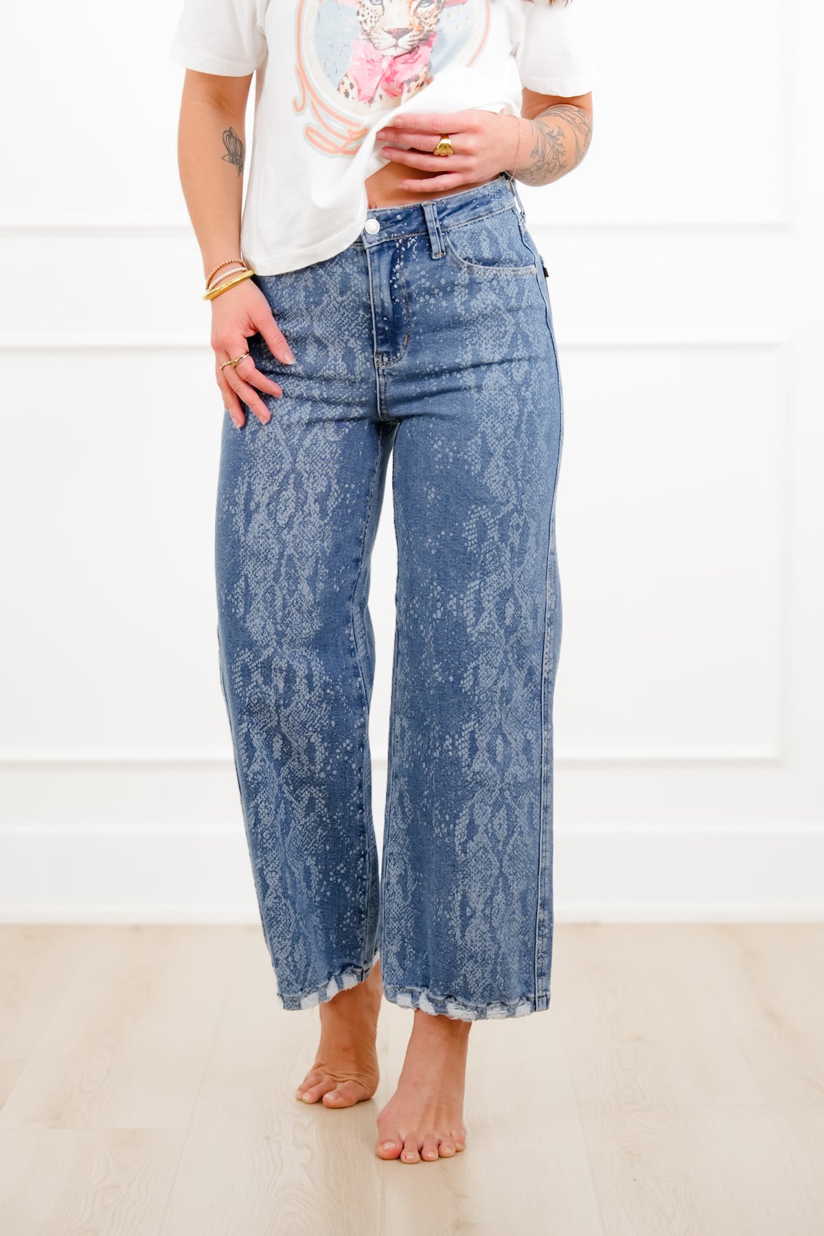 Judy Blue High Rise Snake Print Wide Leg Ankle Jeans - Freckled Poppy