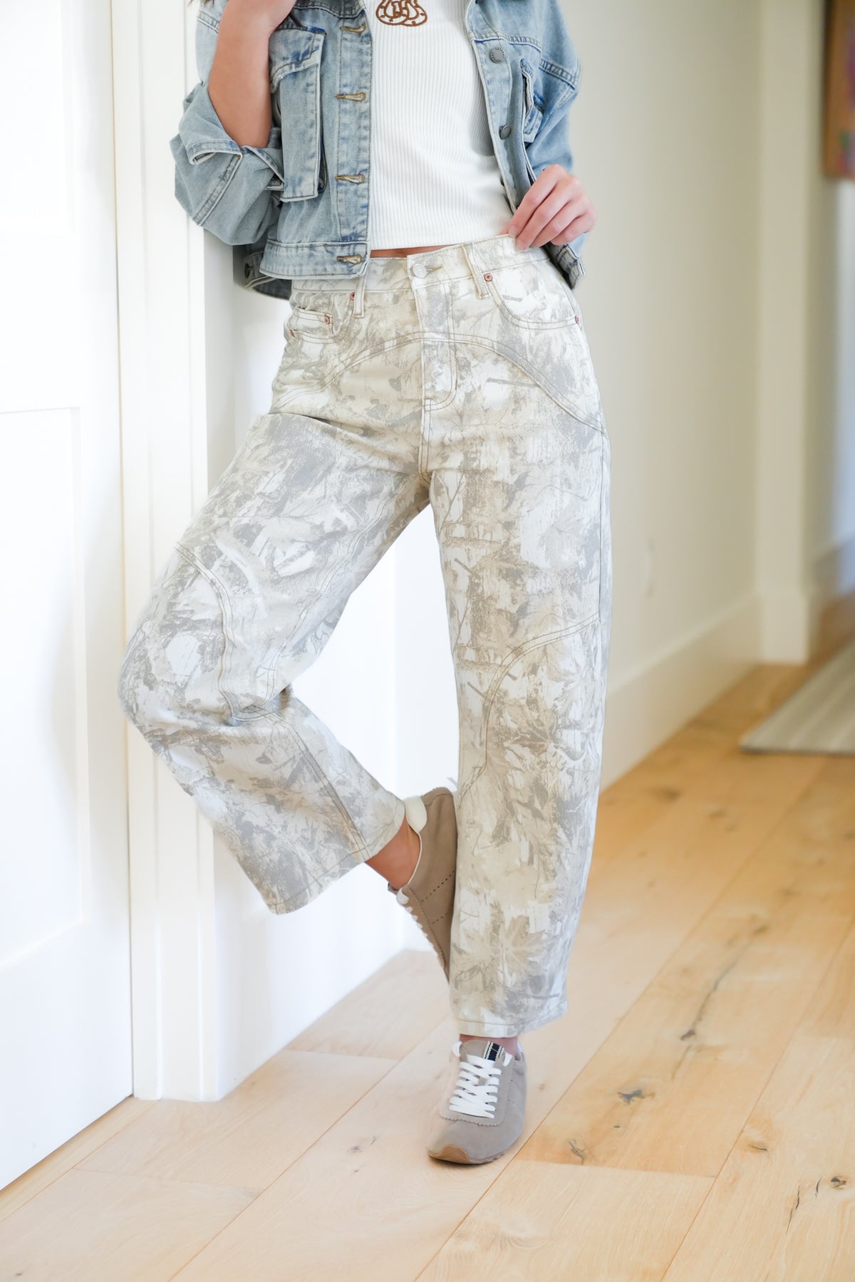 Restock! Saige High Rise Sand Tummy Control Barrel Camo Jeans - Freckled Poppy