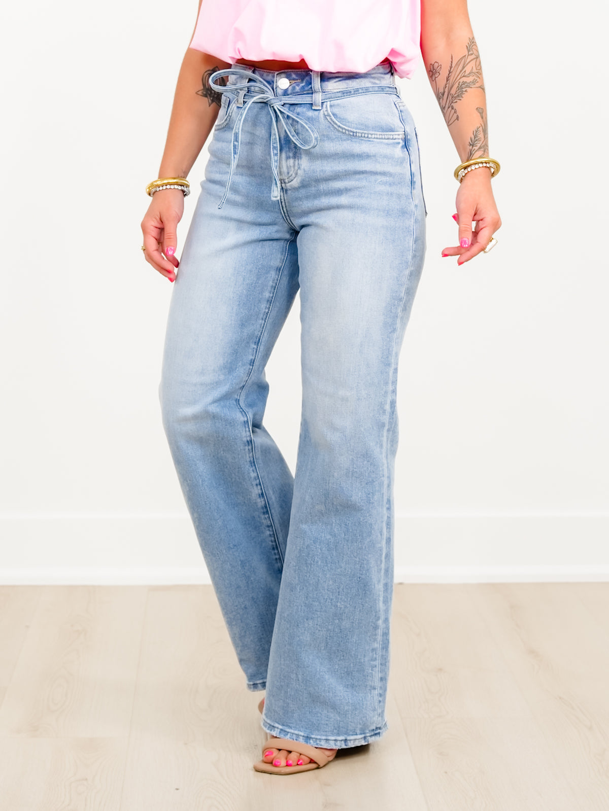 Risen High Rise Light Wash Wide Leg Jeans with Denim Tie Belt - Freckled Poppy