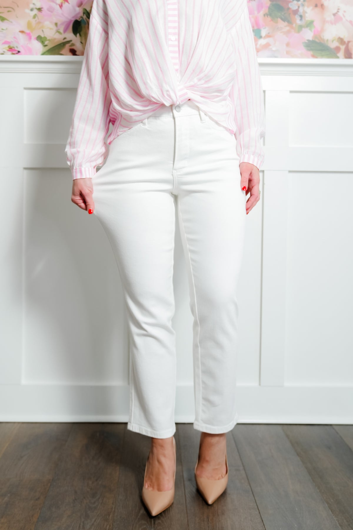Judy Blue The Cape Cod High Rise White Tummy Control Ankle Straight Leg Jeans - Freckled Poppy