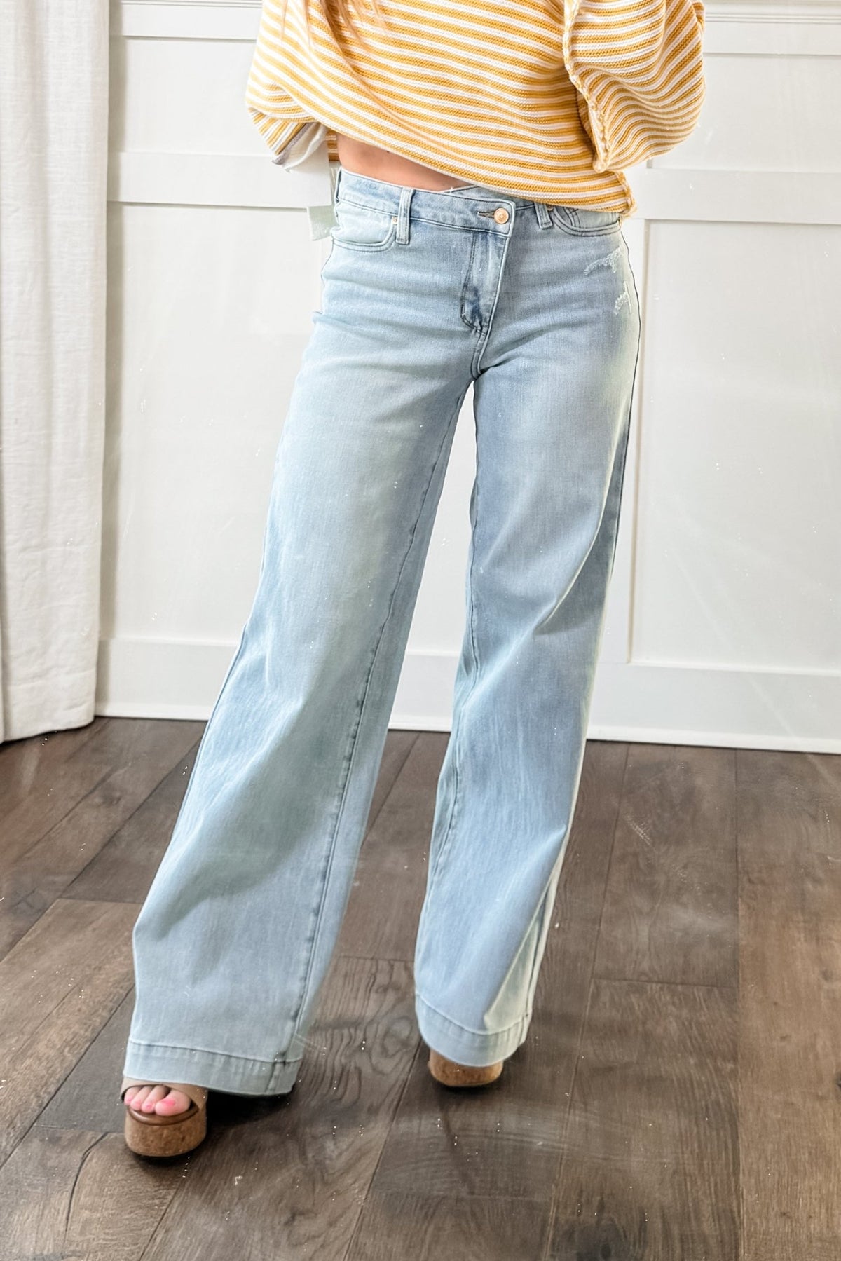 Judy Blue High Rise Light Wash Distressed Criss Cross Waistband Retro Wide Leg Jeans - Freckled Poppy