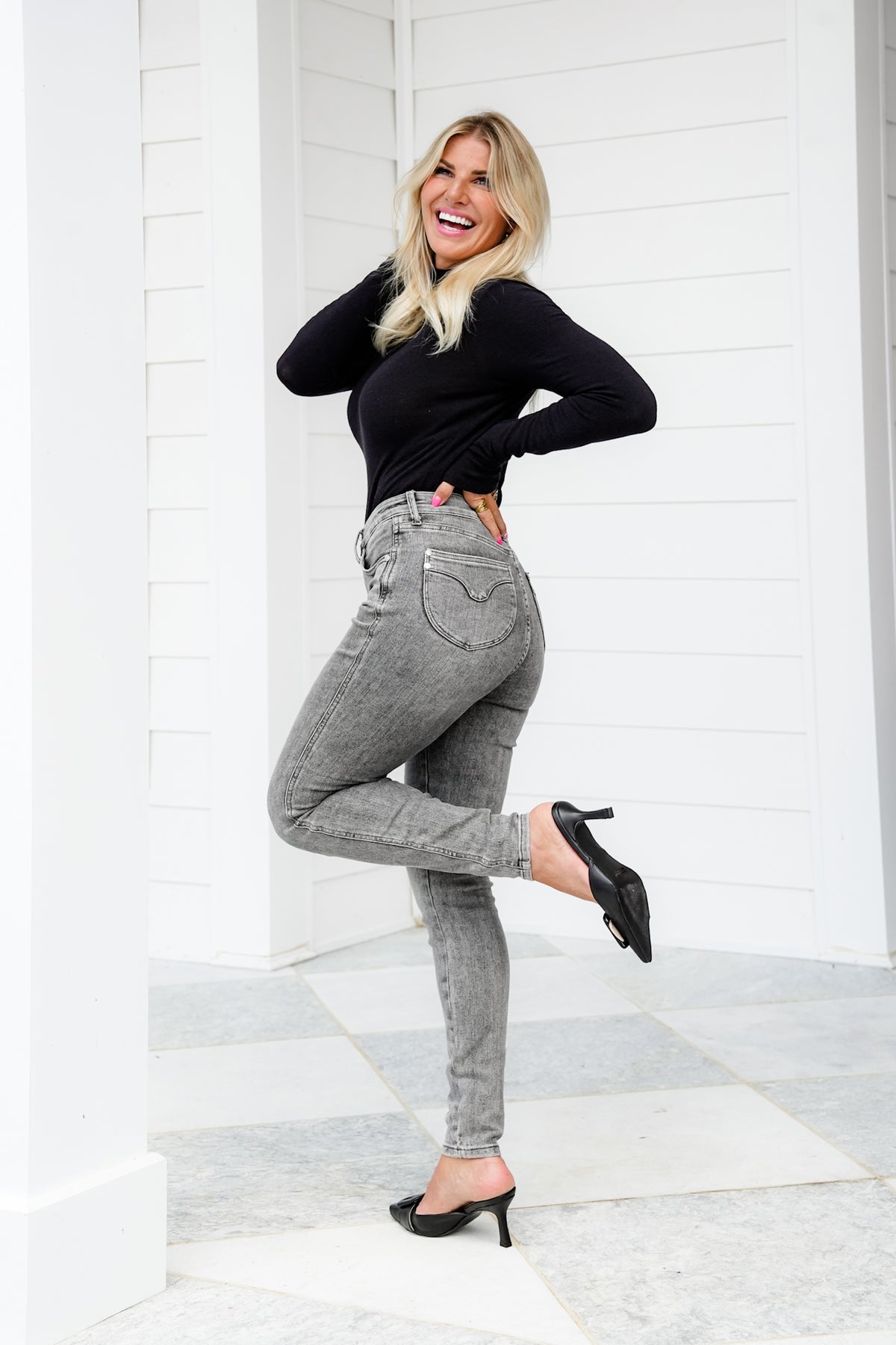 Judy Blue Smoke Show Mid Rise Grey Tummy Control Skinny Jeans with Shield Pockets - Freckled Poppy