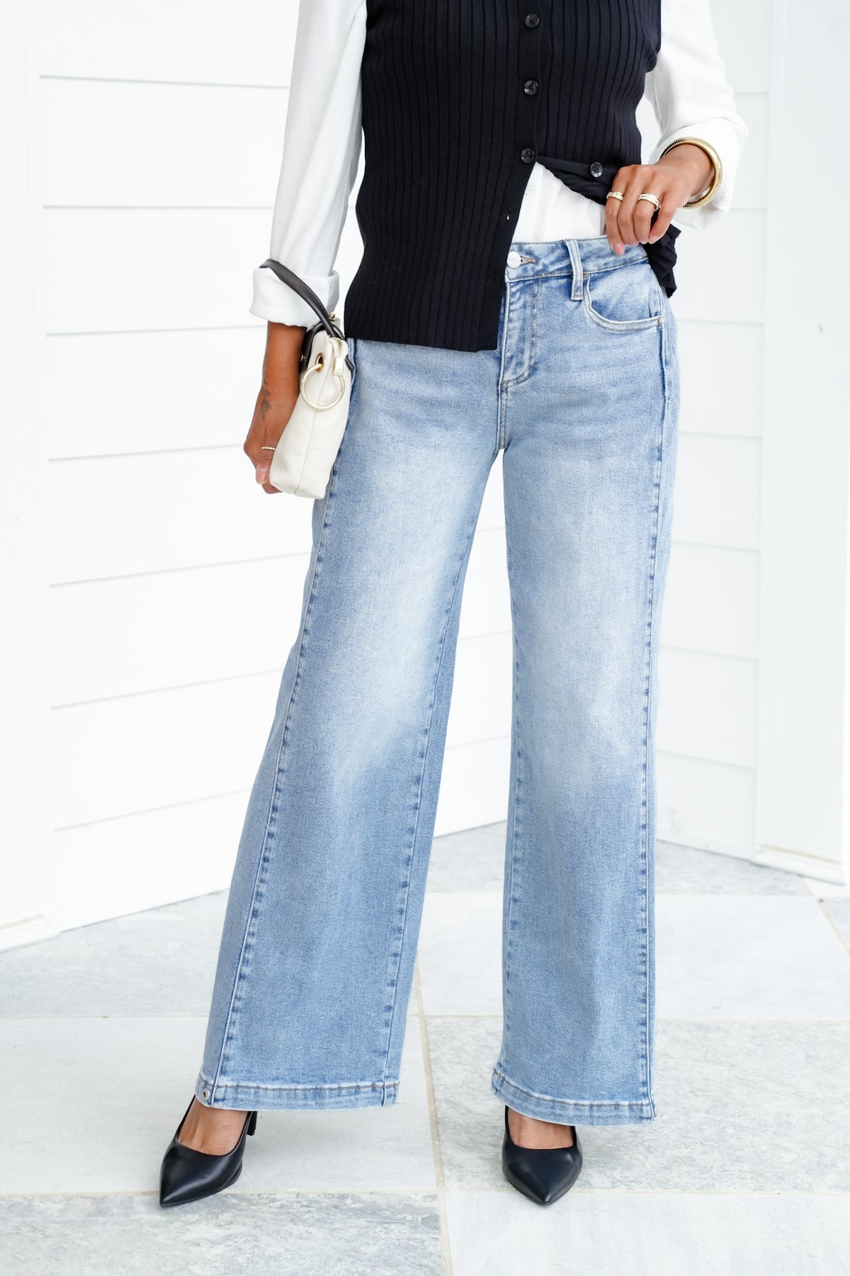 Risen Mid Rise Medium Wash Wide Leg Jeans with Leg Snap For Barrel Fit - Freckled Poppy