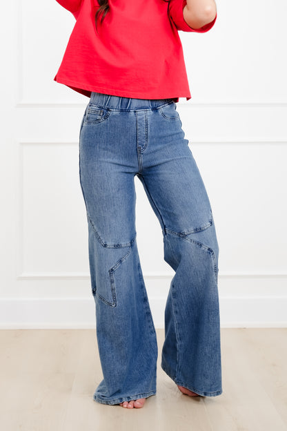 Plus/Reg Saige High Rise Medium Wash Pull On Star Wide Leg Knit Jeans - Freckled Poppy