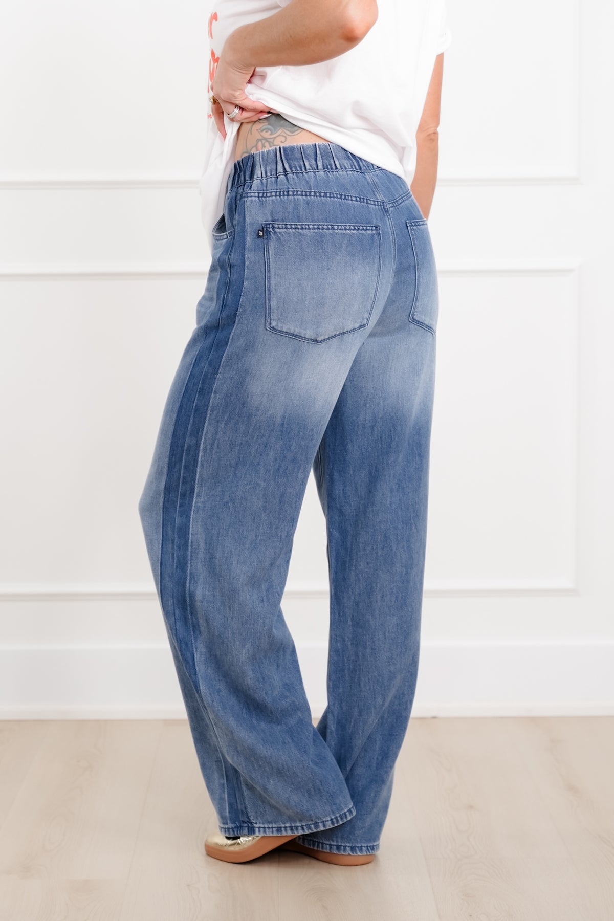 Judy Blue The Danielle High Rise Medium Wash featherweight Wilhelmina Elastic Waistband with Side Panels - Freckled Poppy