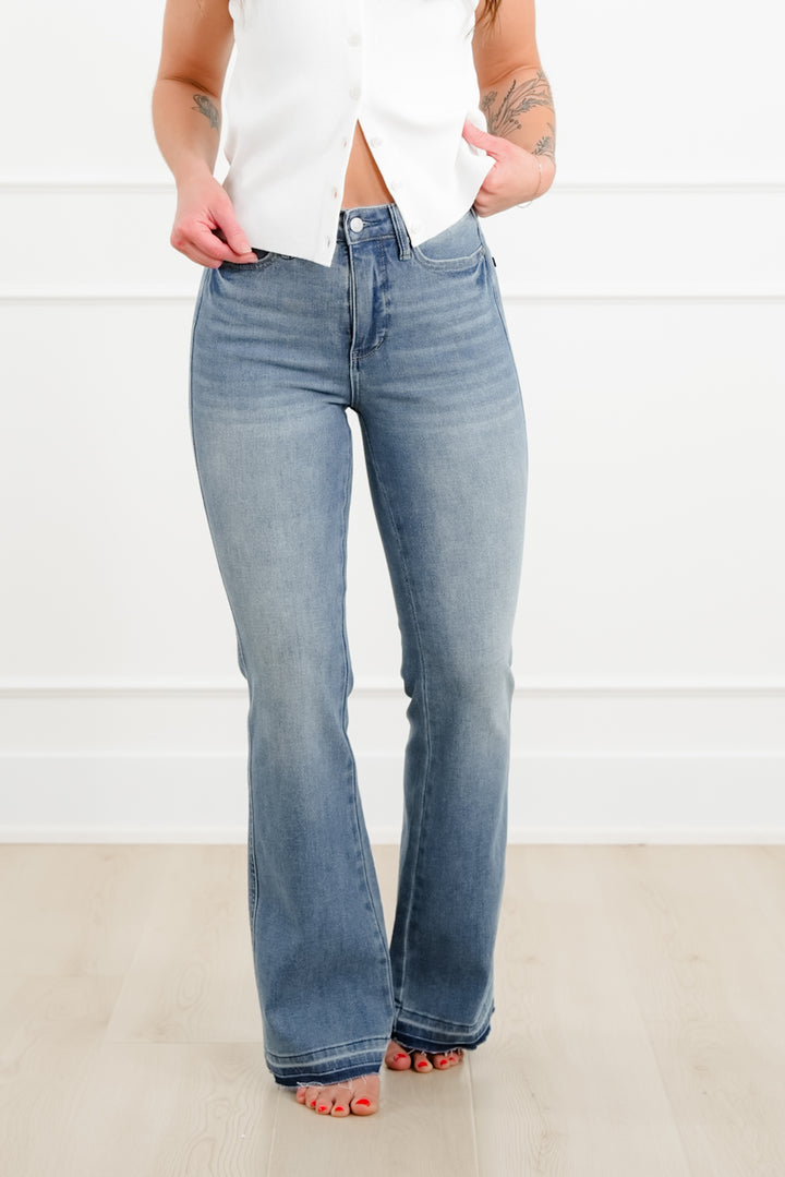 Judy Blue Mid Rise Medium Wash Tummy Control Slim Bootcut Jeans - Freckled Poppy
