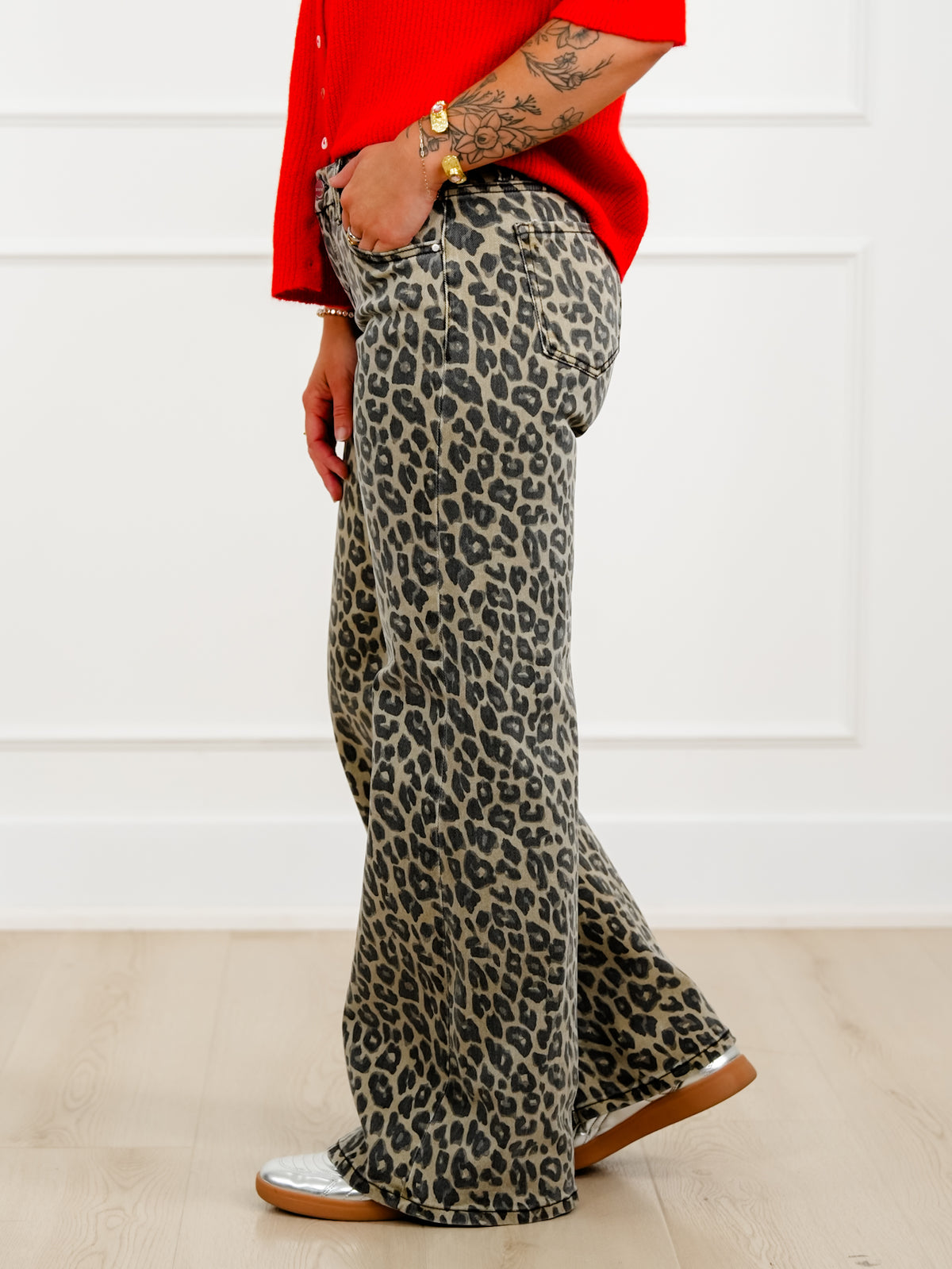 Restock! Risen Mid Rise Leopard Wide Leg Jeans - Freckled Poppy