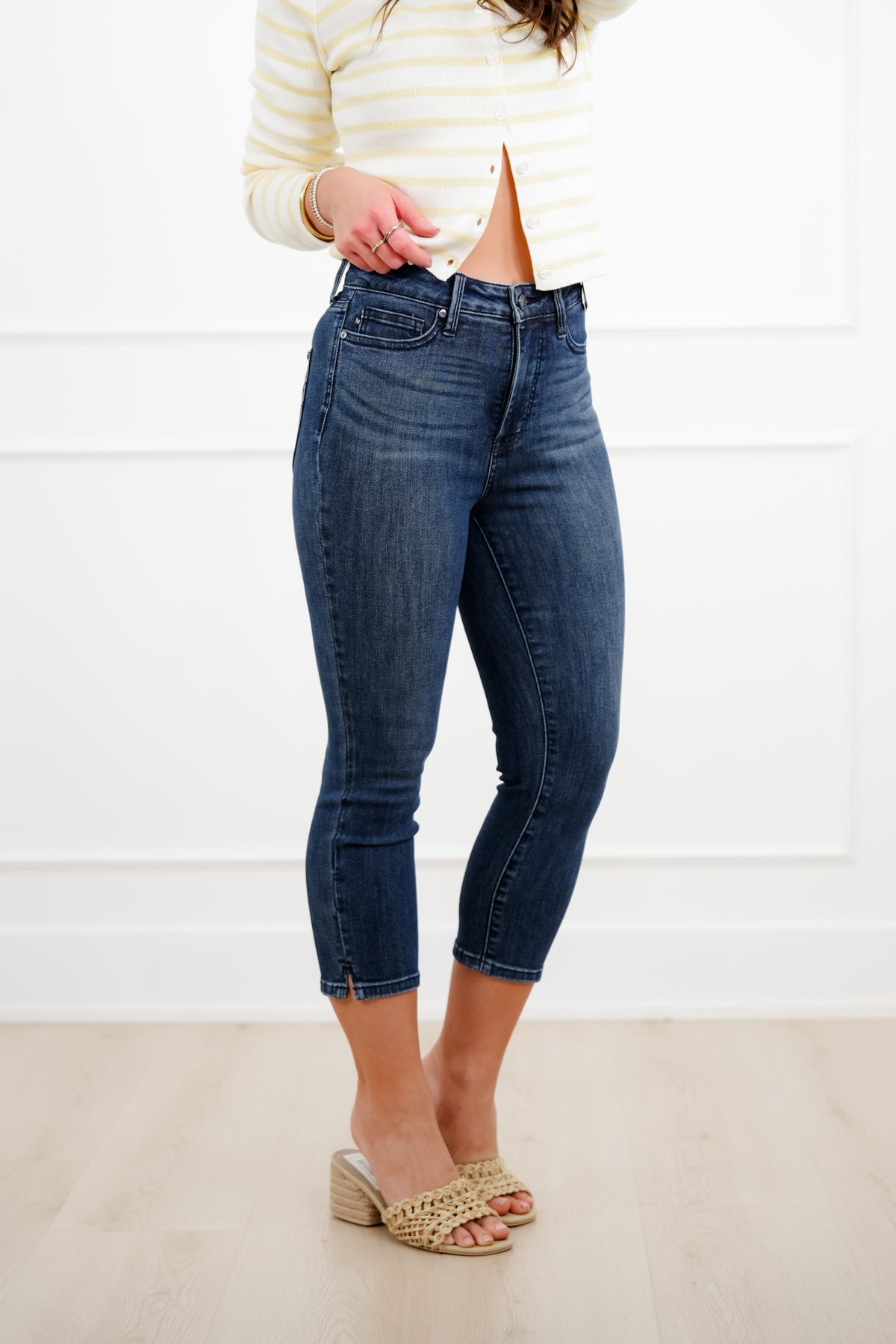 Judy Blue High Rise Dark Wash Tummy Control Capri Jeans with Shield Back Pockets - Freckled Poppy