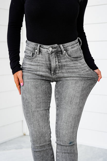 Judy Blue Smoke Show Mid Rise Grey Tummy Control Skinny Jeans with Shield Pockets - Freckled Poppy