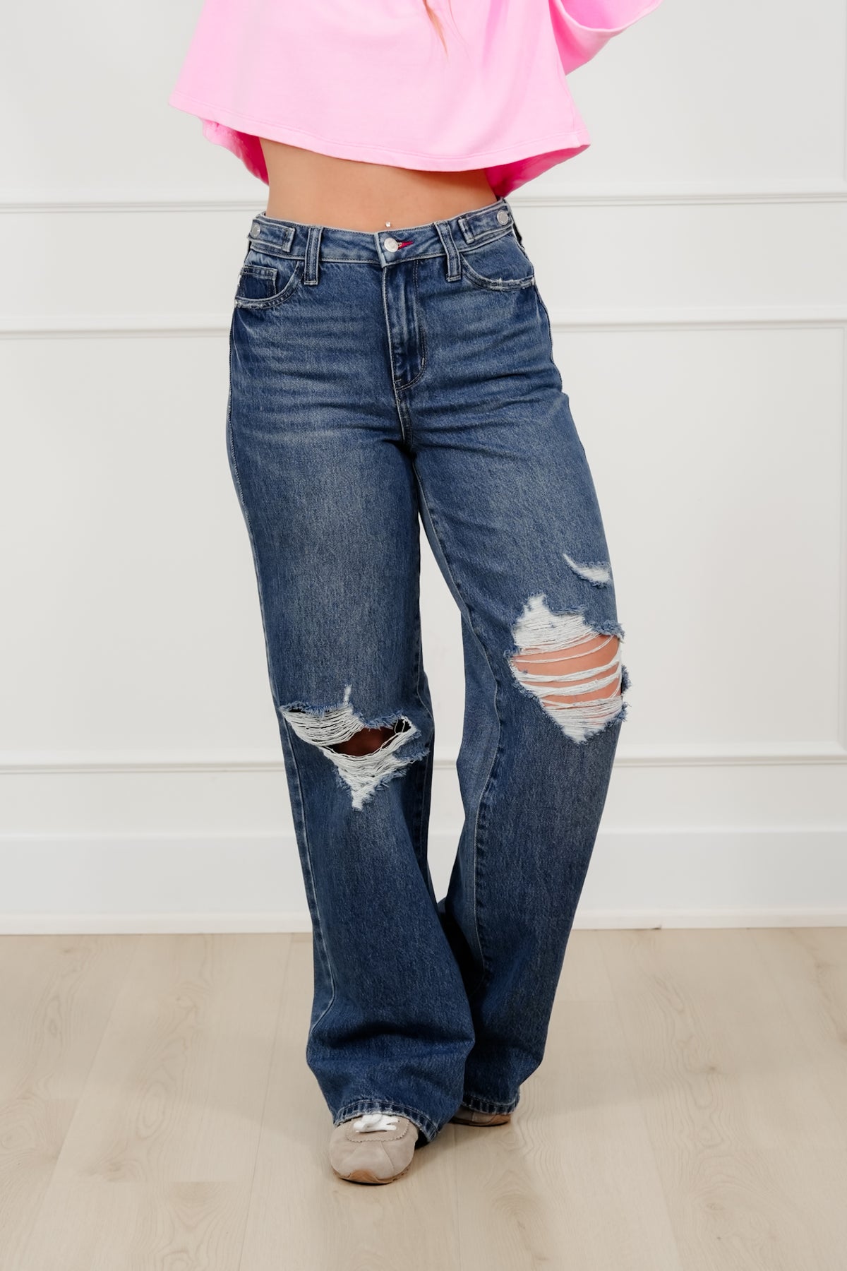 Judy Blue High Rise Medium Wash Rigid Magic Distressed Straight Leg Jeans with Adjustable Waist Band Tabs - Freckled Poppy