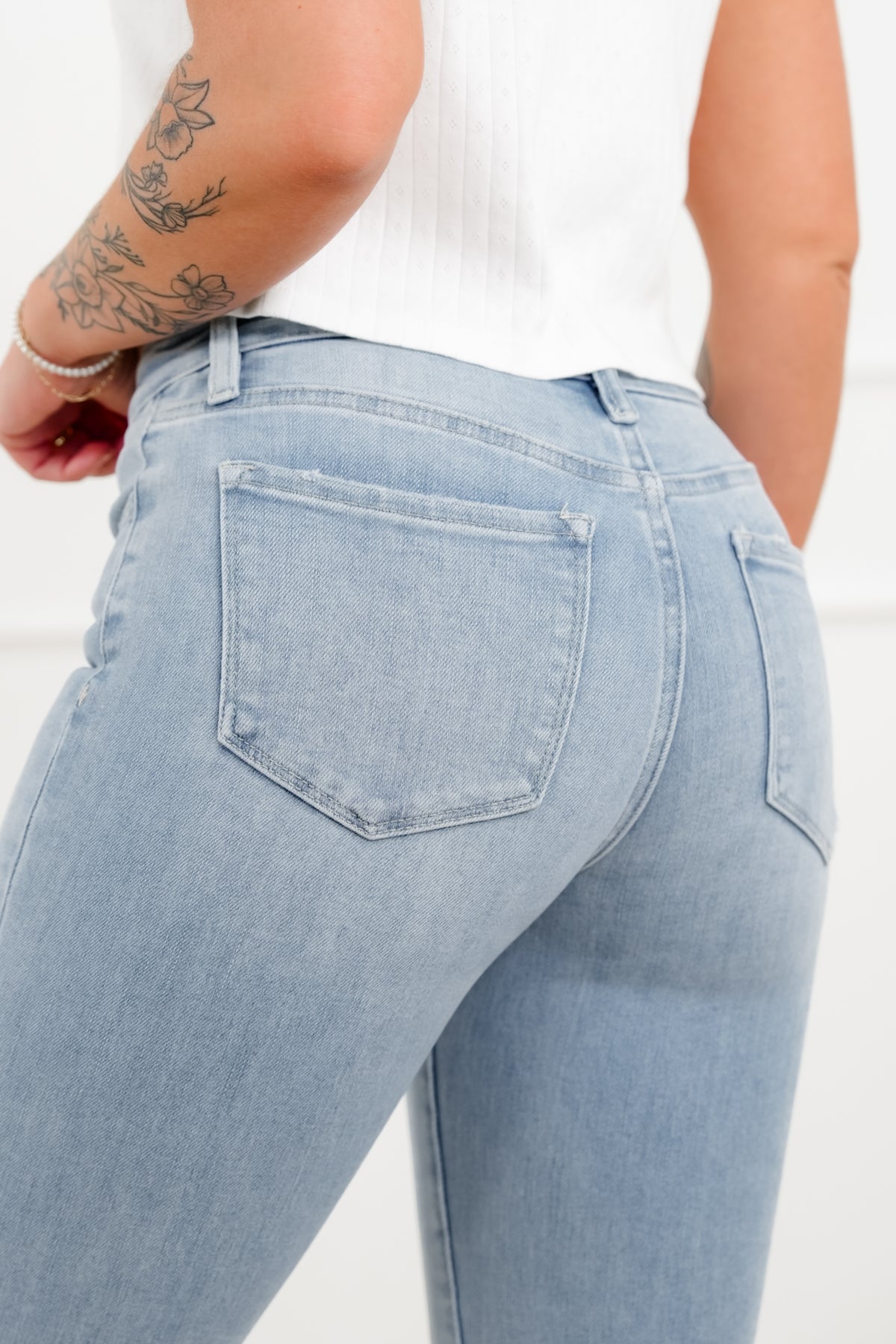 Vervet Mid Rise Light Wash Ankle Bootcut Jeans - Freckled Poppy