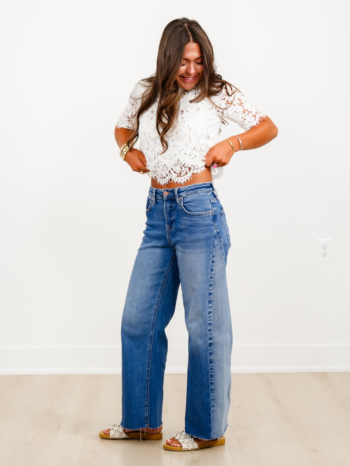 Risen High Rise Medium Wash Slouchy Barrel Jeans With Contrasting Wash - Freckled Poppy