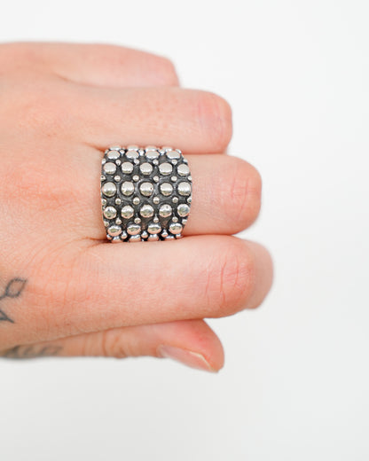 BOHO SOL Lainey Tapered Ball Ring - Freckled Poppy