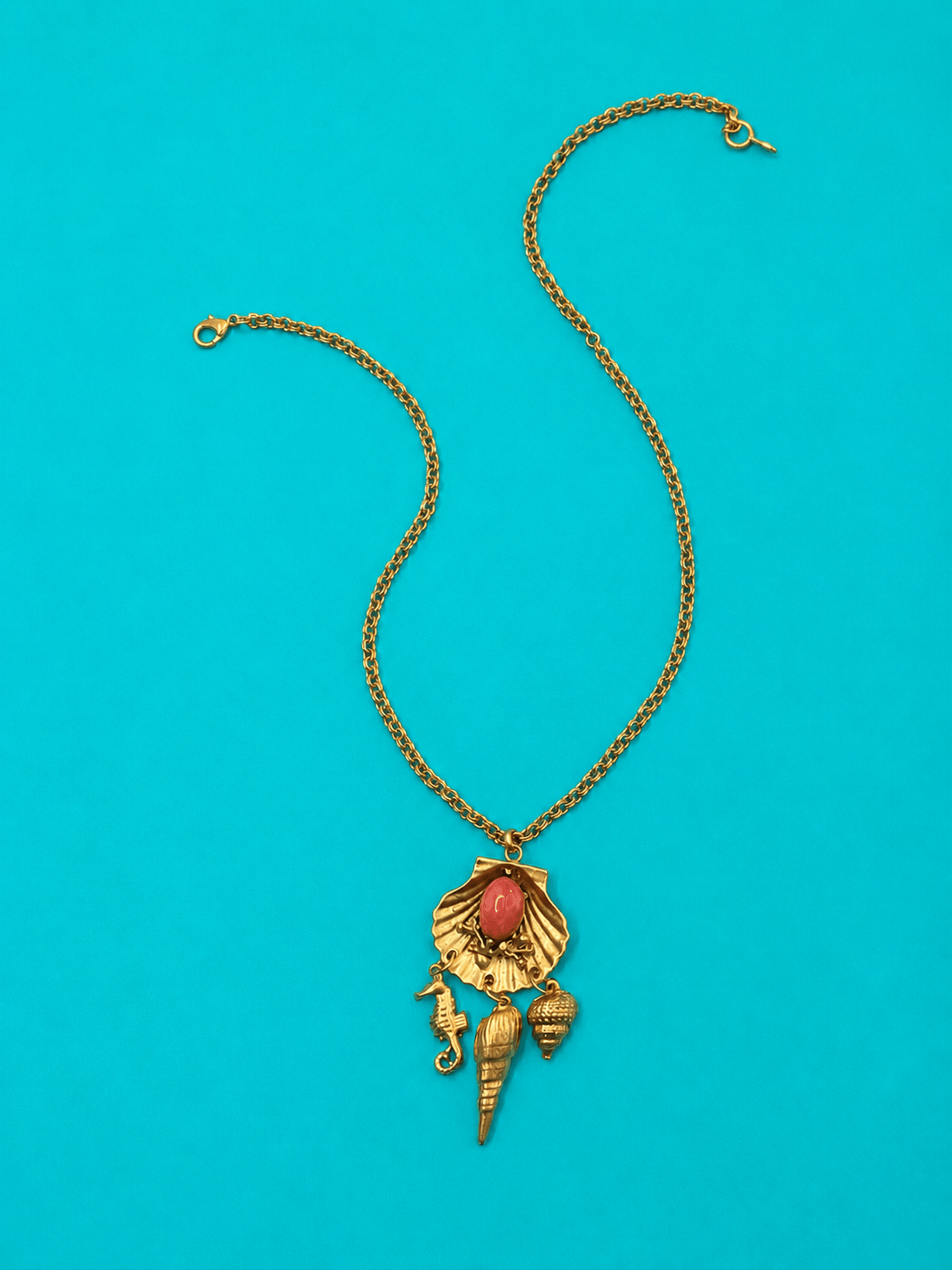 Yochi Beach Necklace - Freckled Poppy