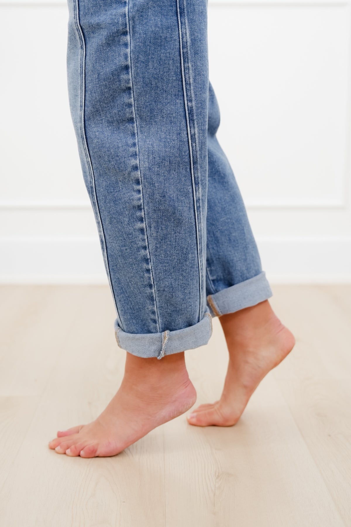 Restock! Risen The Hollis Rise Medium Wash Boyfriend Cuffed Barrel Jeans - Freckled Poppy