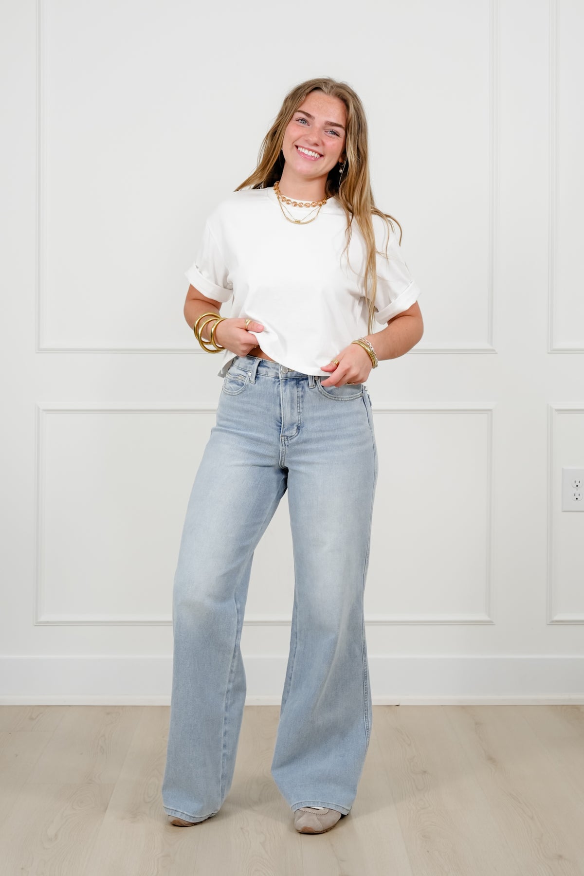 Judy Blue Secret Sauce 2.0 High Rise Light Wash Petite/Reg Tummy Control Retro Wide Leg Jeans - Freckled Poppy