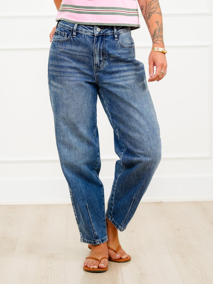 Judy Blue High Rise Medium Wash Rigid Magic Barrel Jeans with Darting - Freckled Poppy