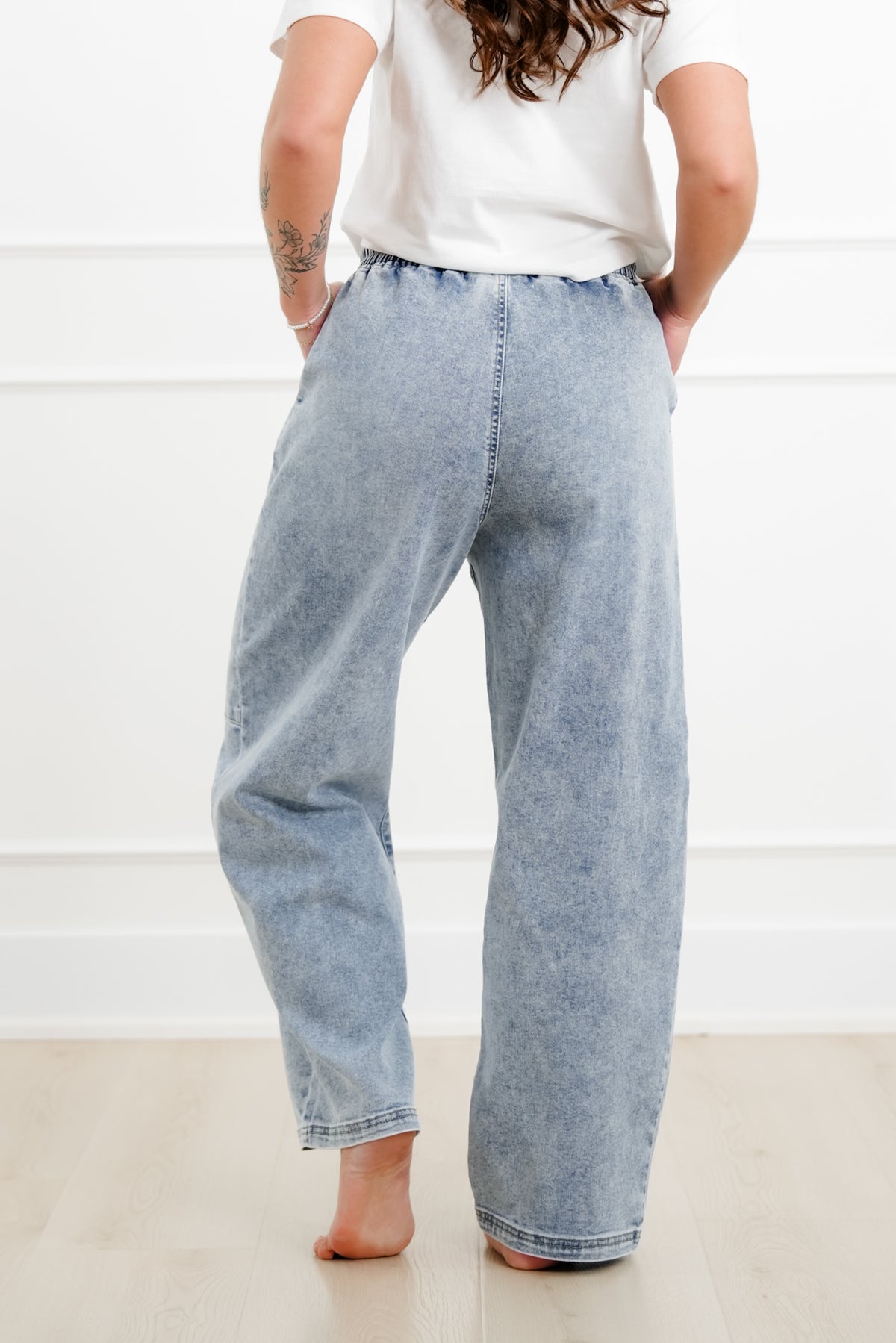 Risen Mid Rise Light Wash Elastic Waistband Barrel Jeans with Front Seam - Freckled Poppy