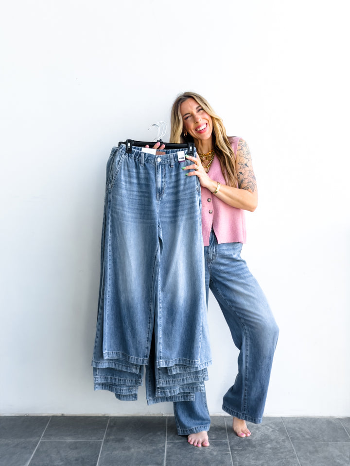Judy Blue The Bay Breeze Multiple Inseam Featherweight Baggy Jeans with Elastic Waist Band - Freckled Poppy