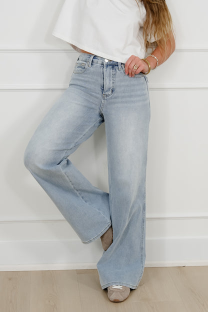 Judy Blue Secret Sauce 2.0 High Rise Light Wash Petite/Reg Tummy Control Retro Wide Leg Jeans - Freckled Poppy