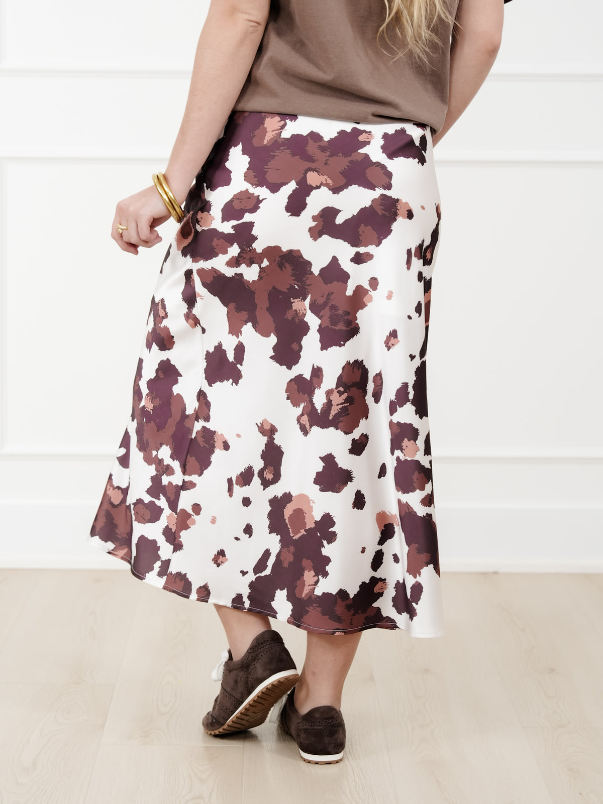 Plus/Reg Satin Cow Print Midi Skirt - Freckled Poppy
