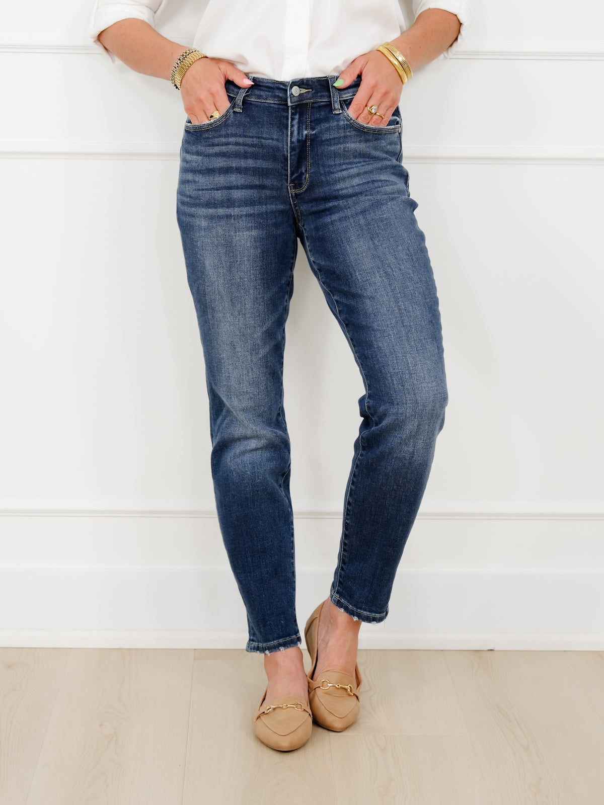 Restock! Judy Blue My Favorite Boyfriend Mid-Rise Dark Wash Non Distressed Cuffed Boyfriend Jeans - Freckled Poppy
