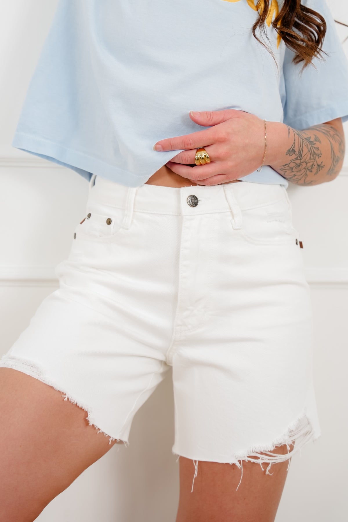 Judy Blue White Rigid Magic Dad Shorts with Cell Phone Pocket - Freckled Poppy