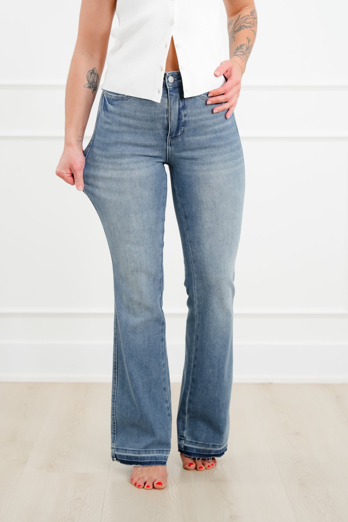 Judy Blue Mid Rise Medium Wash Tummy Control Slim Bootcut Jeans - Freckled Poppy