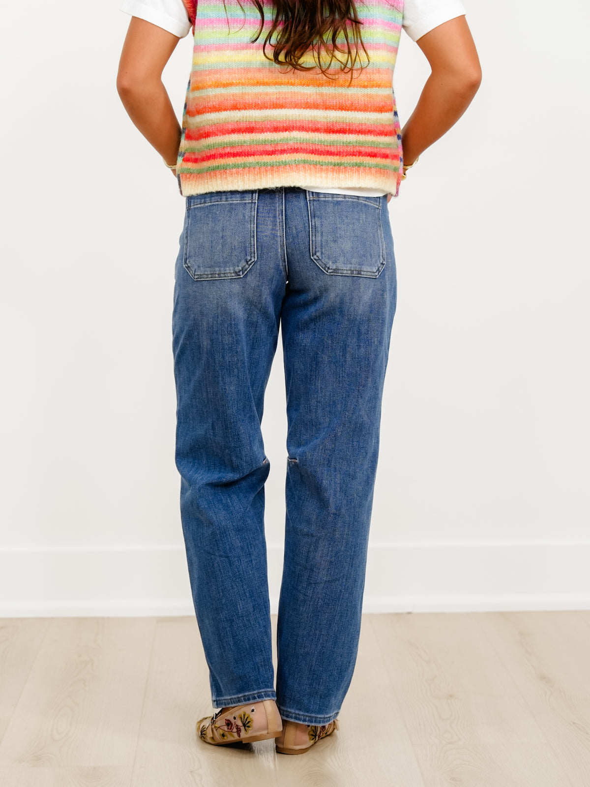 Risen High Rise Dark Wash Patch Pocket Barrel Jeans With 4 Way Stretch - Freckled Poppy