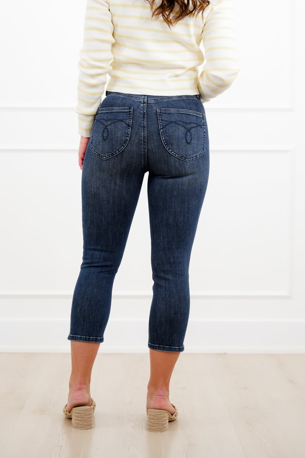 Judy Blue High Rise Dark Wash Tummy Control Capri Jeans with Shield Back Pockets - Freckled Poppy