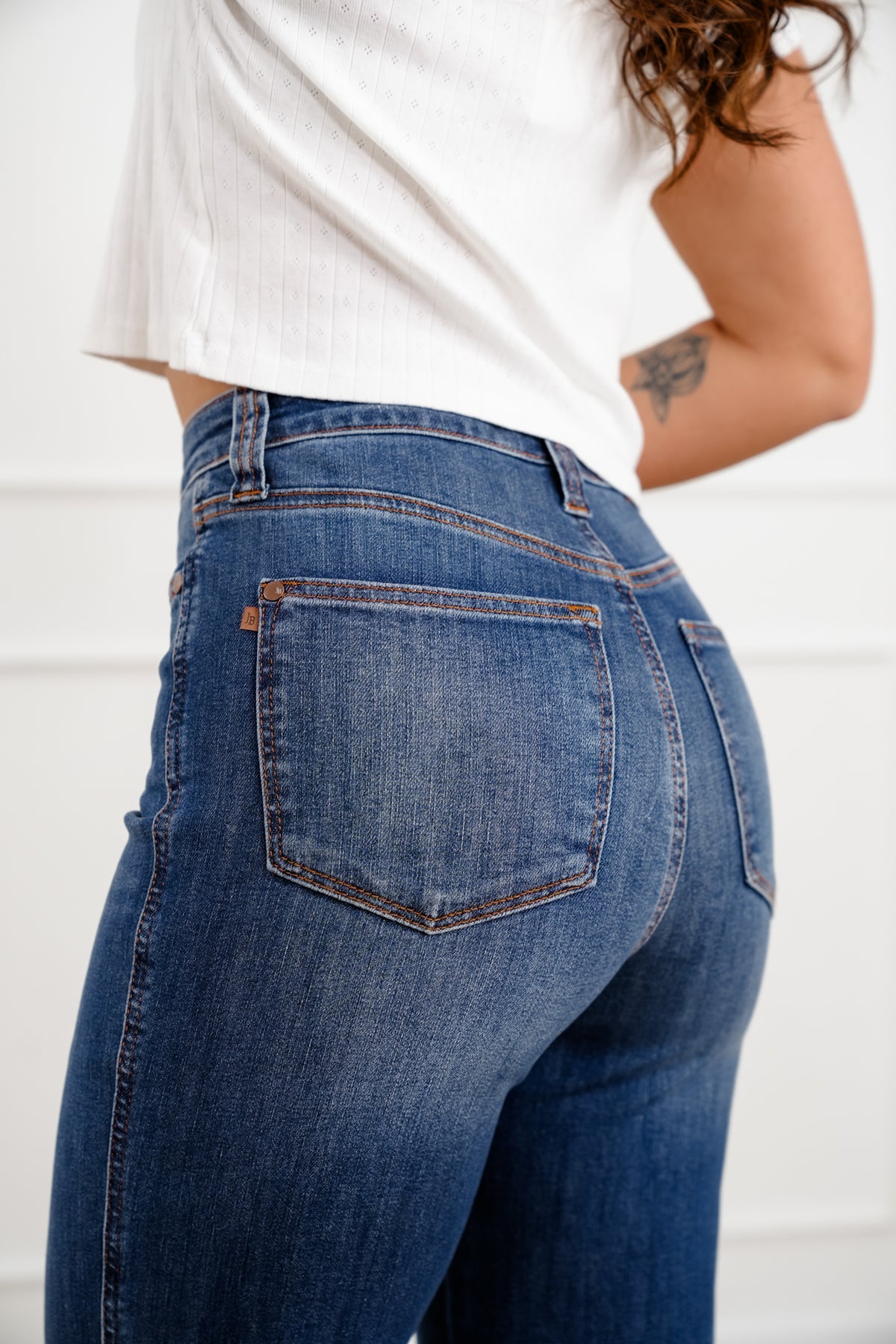 Judy Blue High Rise Medium Wash Tummy Control Straight Leg Jeans - Freckled Poppy