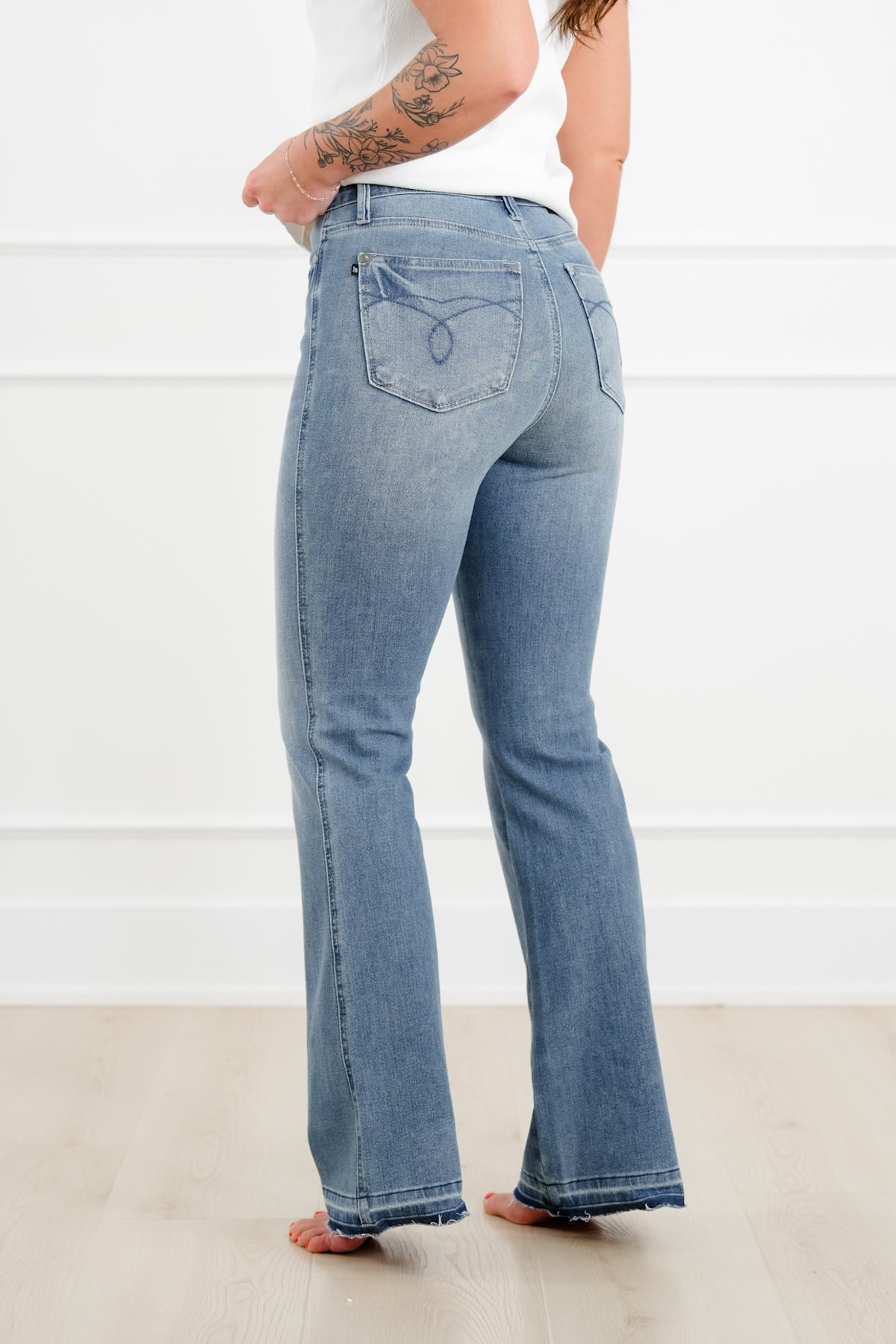 Judy Blue Mid Rise Medium Wash Tummy Control Slim Bootcut Jeans - Freckled Poppy