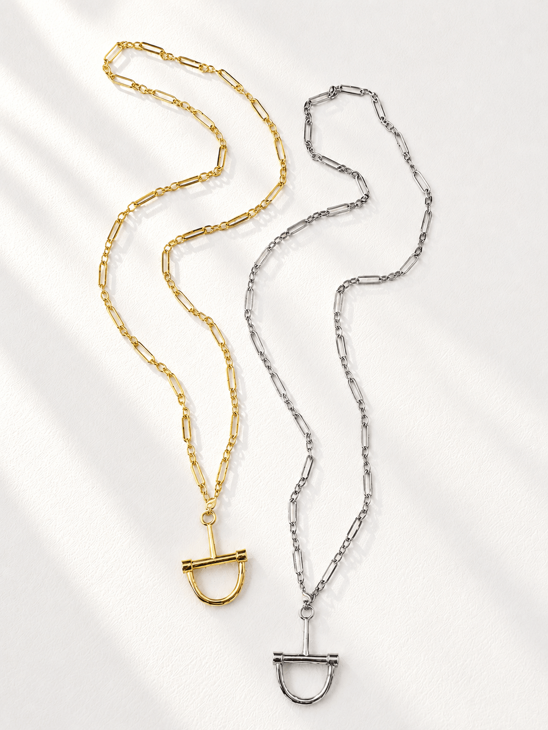 Stirrup Chain Necklace - Freckled Poppy