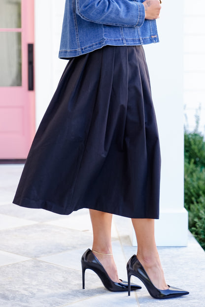 Solid Pleated Midi Skirt With Belt - Freckled Poppy