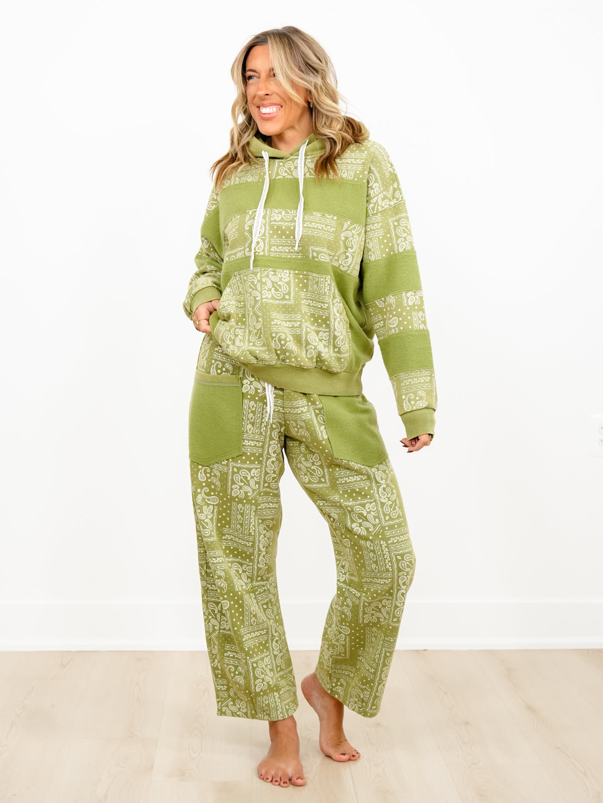 Paisley Patchwork Print Mineral Wash Hooded Pullover - Freckled Poppy