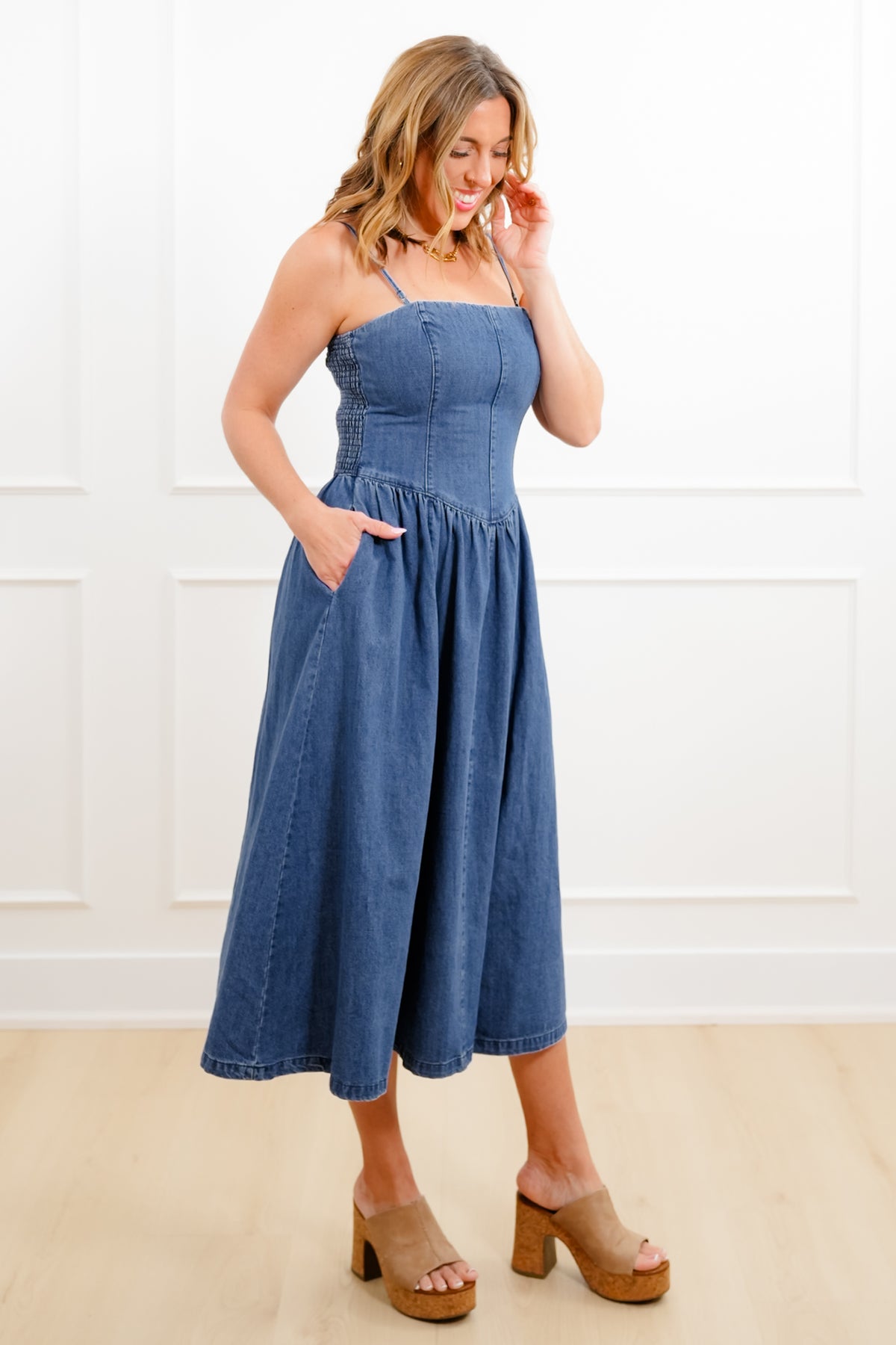 Medium Wash Sleeveless Midi Dress - Freckled Poppy