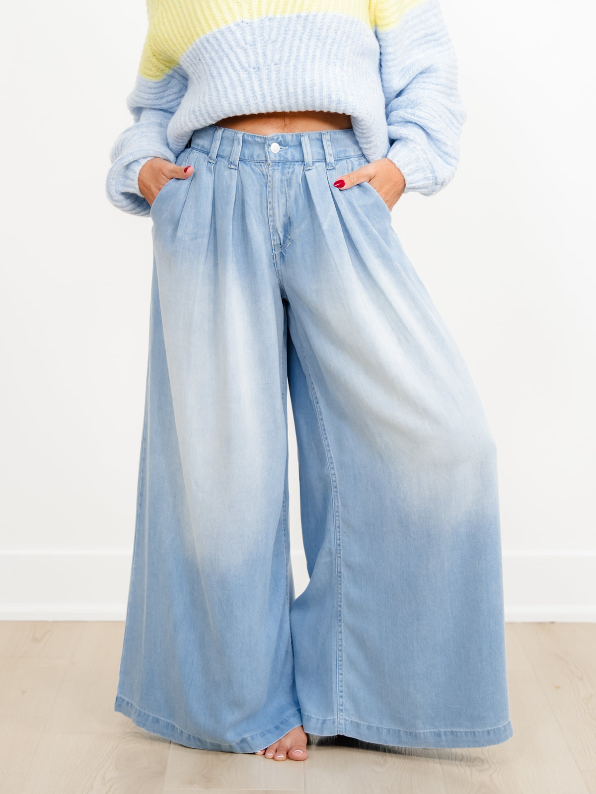 Light Wash Wide Leg Pleated Pants - Freckled Poppy
