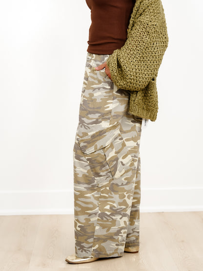 Camouflage Elastic Waist Cargo Pocket Pants - Freckled Poppy