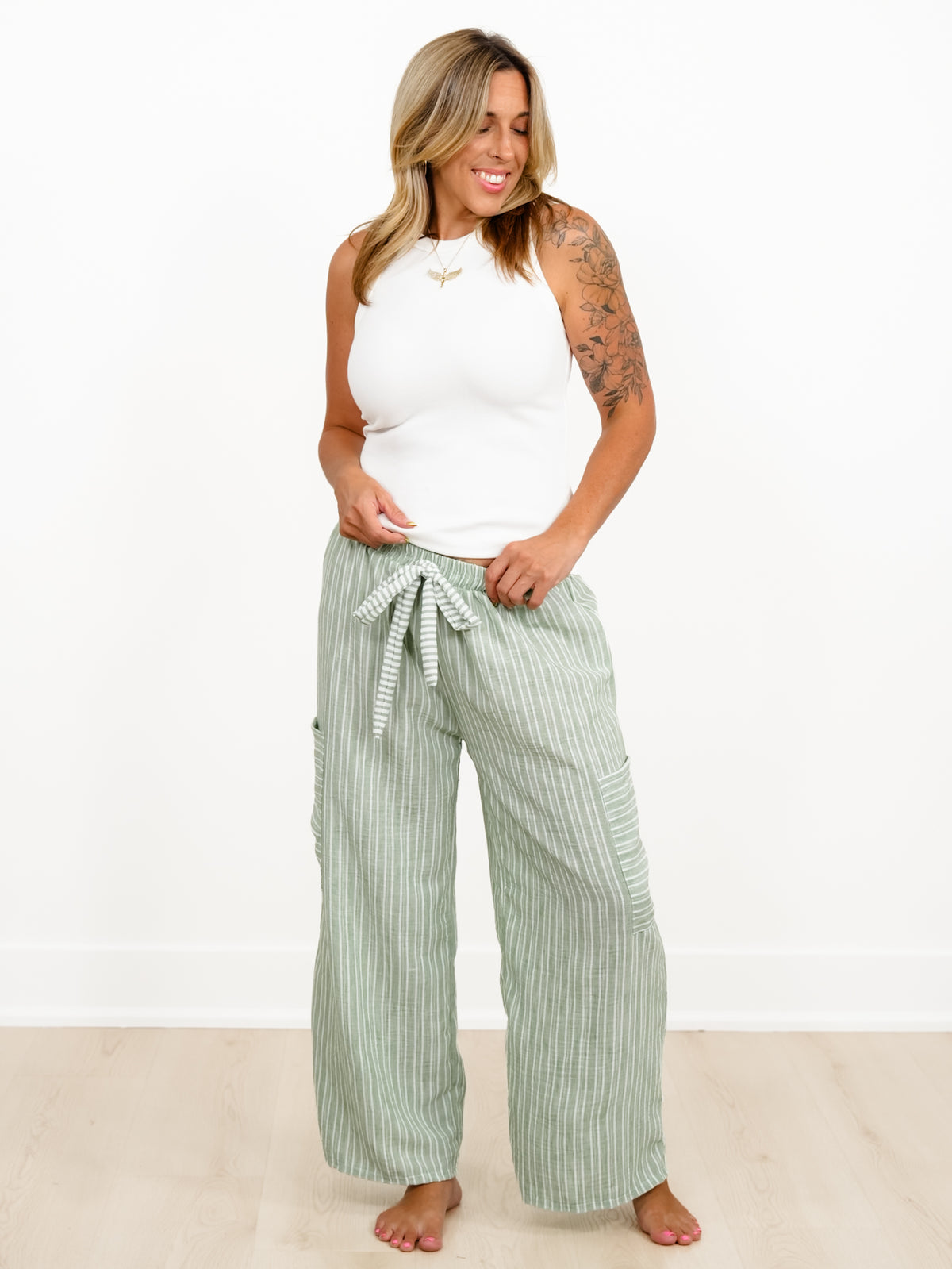 Plus/Reg Stripe Pattern Wide Leg Pants With Pockets - Freckled Poppy