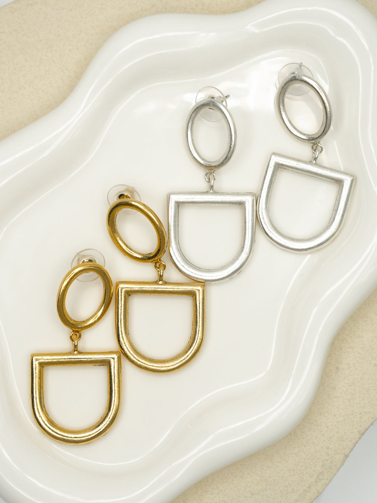 Yochi Zoe Geometric Drop Earrings - Freckled Poppy