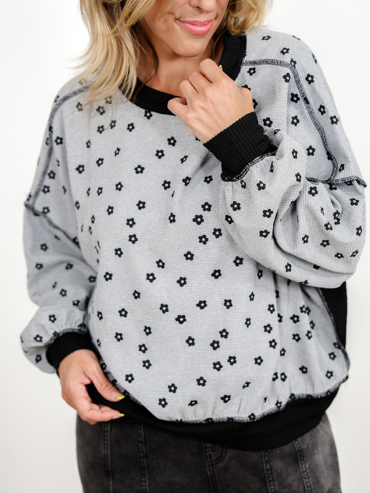 Plus/Reg Floral Color Block Waffle Knit Sweatshirt - Freckled Poppy