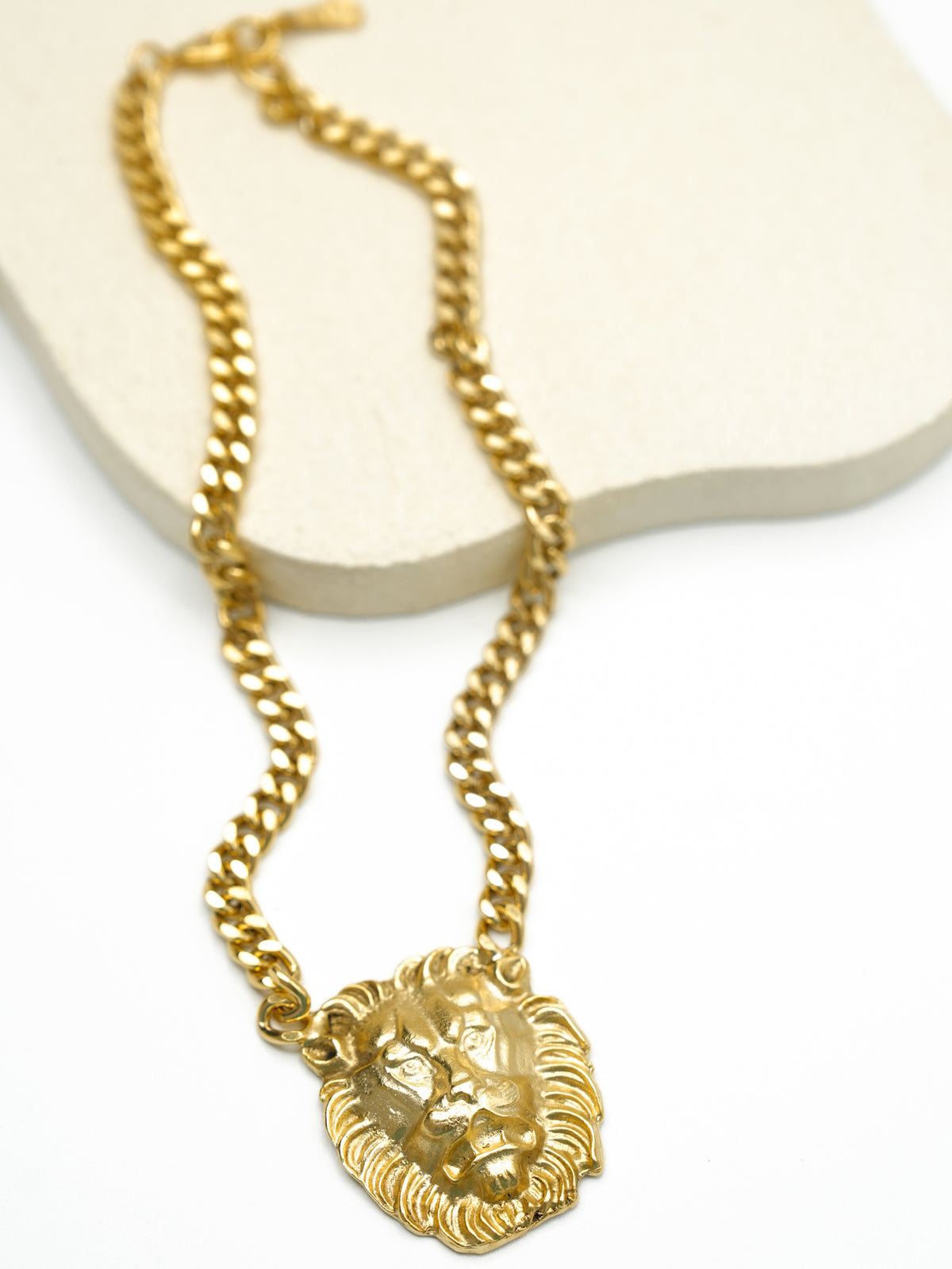 Yochi Lion Necklace - Freckled Poppy