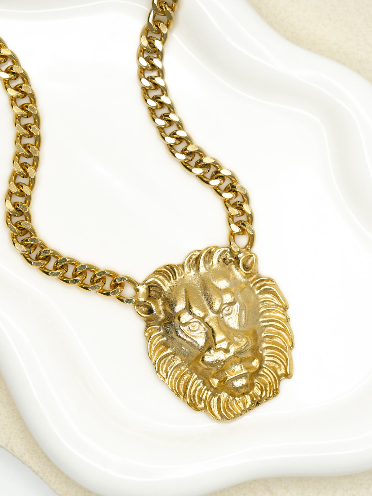 Yochi Lion Necklace - Freckled Poppy
