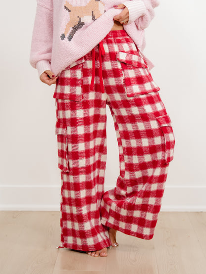 Plus/Reg Buffalo Plaid Wide Leg Cargo Pants