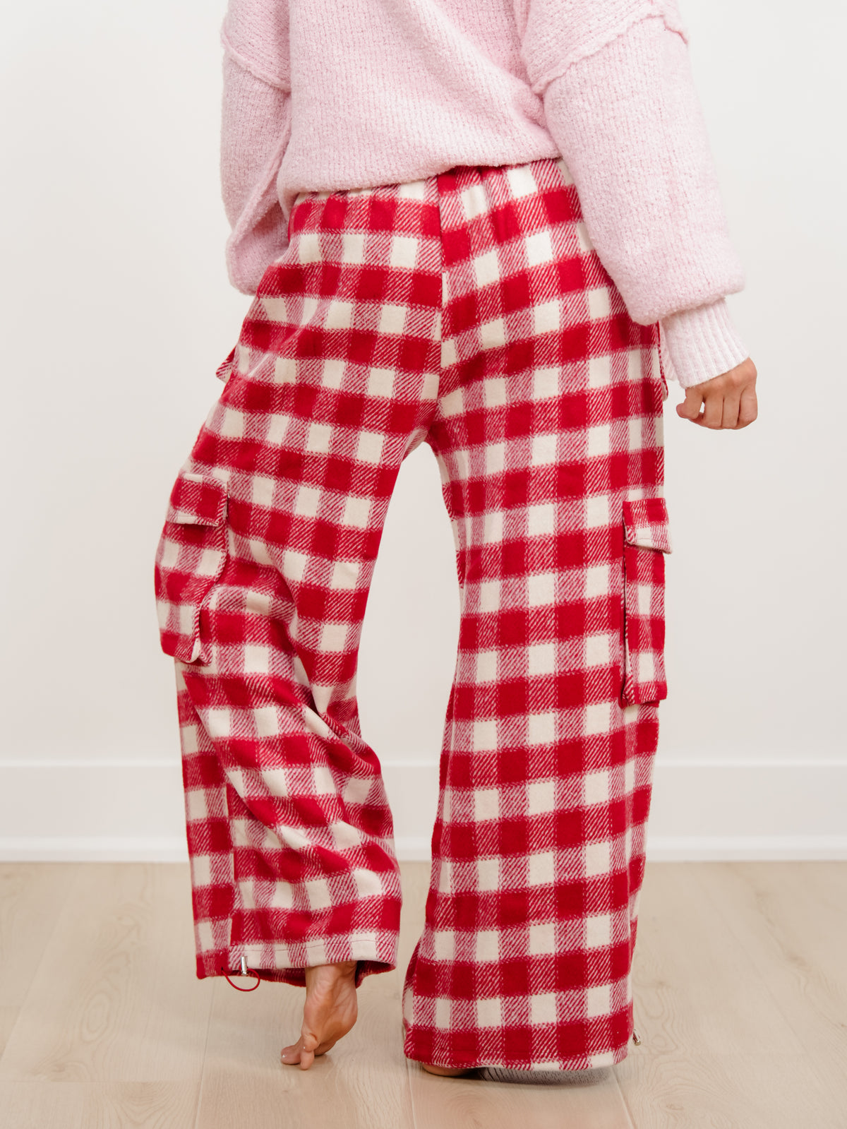 Plus/Reg Buffalo Plaid Wide Leg Cargo Pants